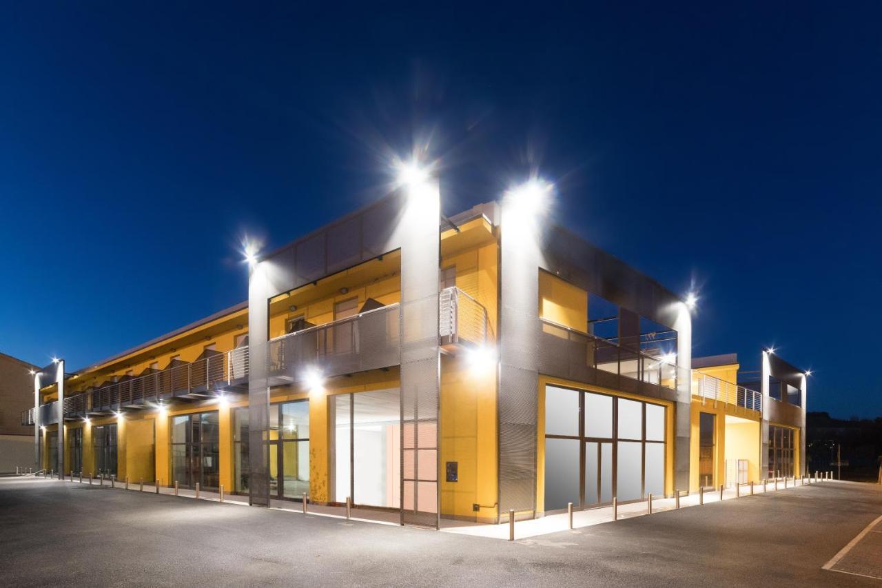 Aspio Residence 卡梅拉诺 外观 照片